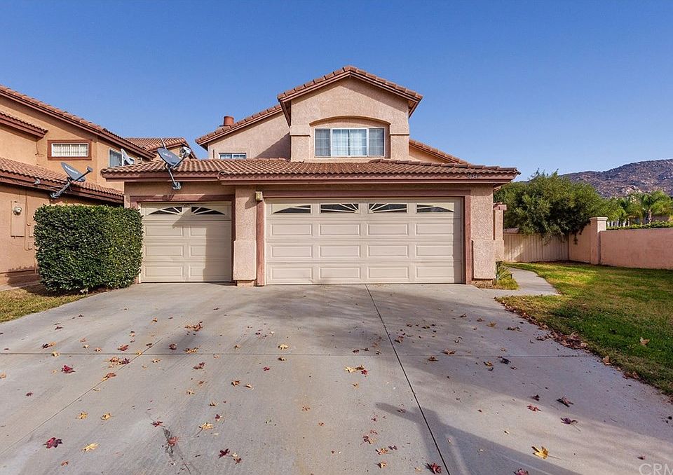 1st image of 16342 Calle Aurora