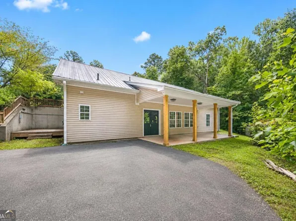 2029 Fletcher Dr, Ball Ground, GA 30107