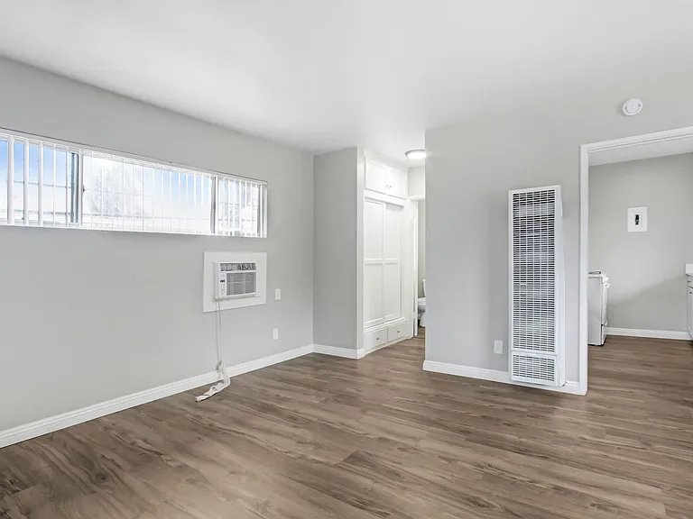 Potomac Apartments — Photo 9