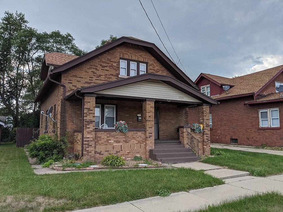 1st image of 1323 Clover Ave