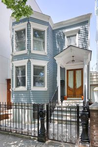 21 Devoe St, Brooklyn, NY, 11211