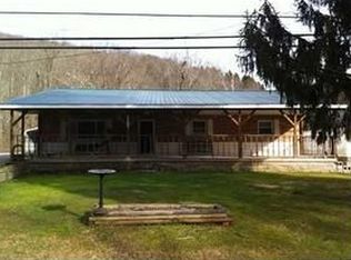 9128 Sissonville Dr, Sissonville, WV 25320