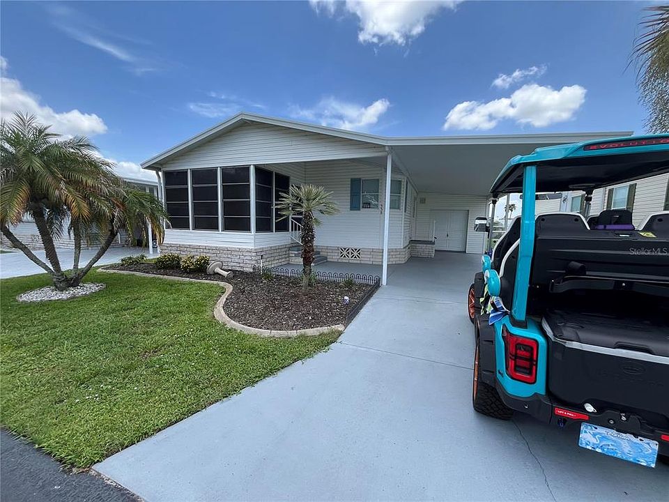 1st image of 558 VILLAGE BOULEVARD