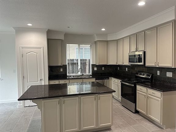 3rd image of 1412 Shearwater Dr