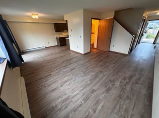 1901 Industrial St APT 6, Hudson, WI 54016