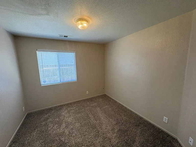 3832 W Sweet Ave — Photo 14