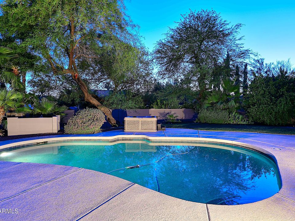 1st image of 14402 N SILVERADO Drive