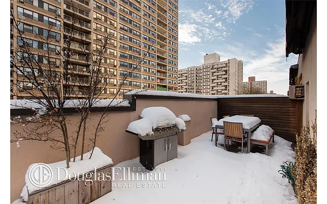 Sold by Douglas Elliman | media 32