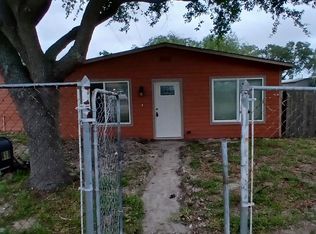 450 Skipper Ln, Corpus Christi, TX 78418