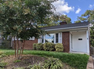 5211 N Carlin Springs Rd, Arlington, VA 22203