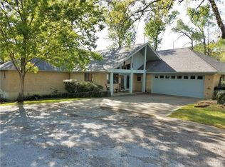 2752 Tanglewood Dr, Athens, TX 75752