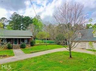 363 Sanders Davis Rd, Newnan, GA 30263