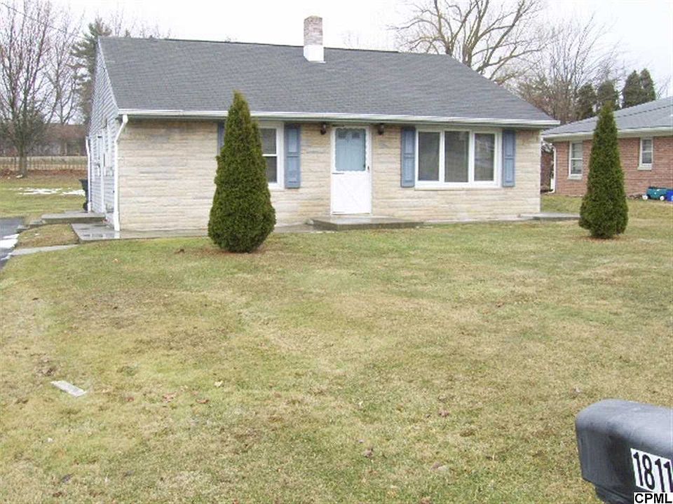 2nd image of 1811 Willow Rd