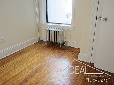 2nd image of 437 16th St APT 3L