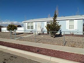 2nd image of 807 Calle De Los Claveles