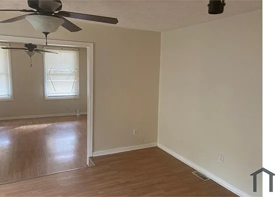 4 bed, 2422 sqft, $2,399 — Photo 1
