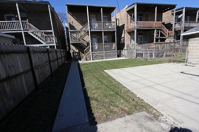 2nd image of 7223 S Champlain Ave