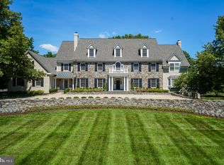 9001 Congressional Ct, Potomac, MD 20854