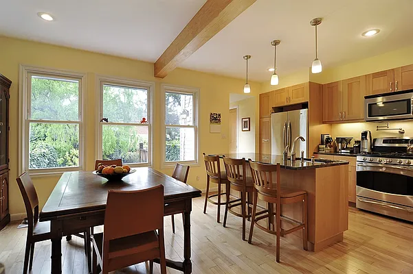 Rented by Corcoran | media 12