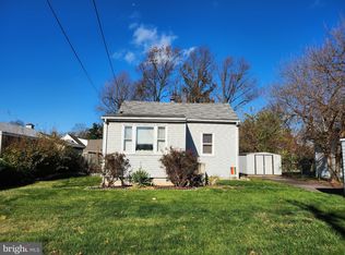 7107 Marion Ave, Levittown, PA 19055