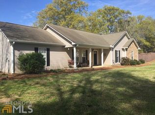 224 White St, Mansfield, GA 30055