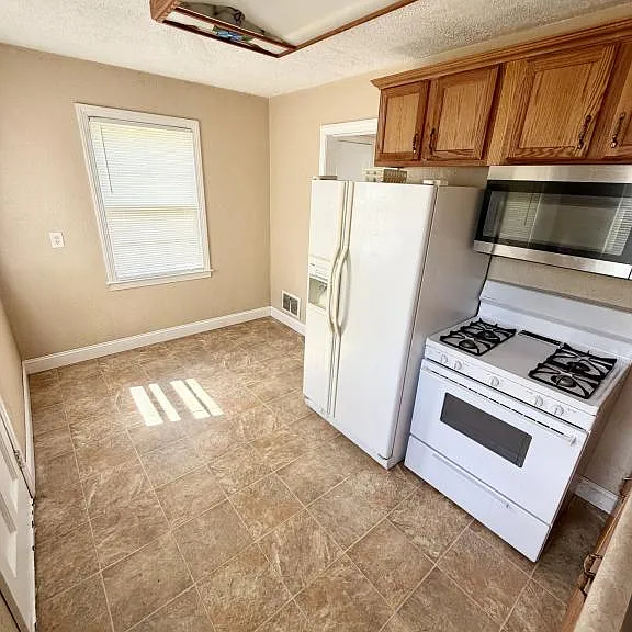 26 Meadowbrook Ave — Photo 15