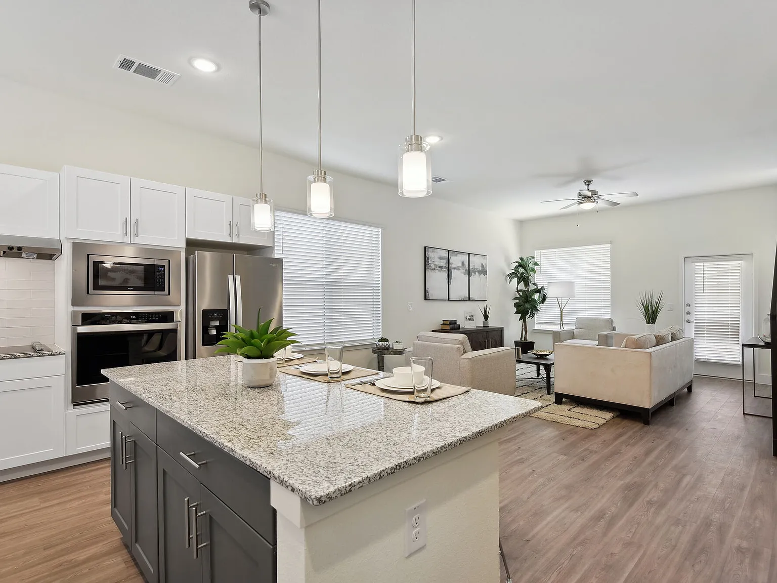 Vue at Sonoma Verde — Photo 4