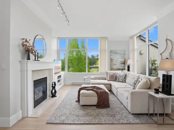 4759 Valley Dr #Penthouse 711, Vancouver, BC V6J 4B7