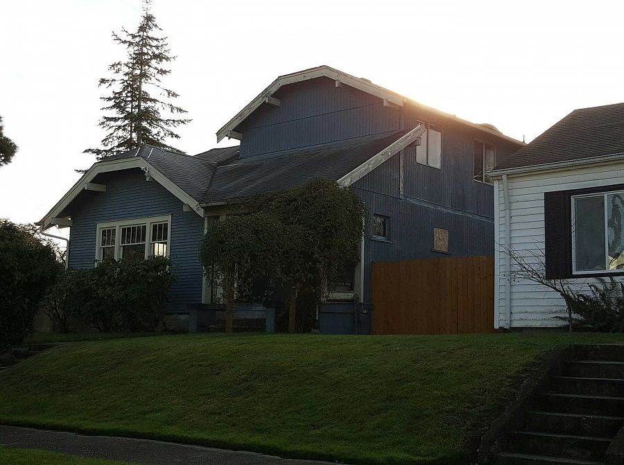 2nd image of 520 S 52nd St