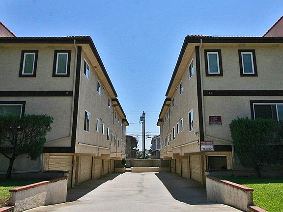 2nd image of 38 Bonita St Unit A