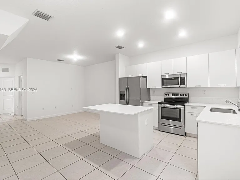 12121 NW 23rd Ct — Photo 28