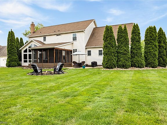 2nd image of 4363 Lakeview Glen Dr