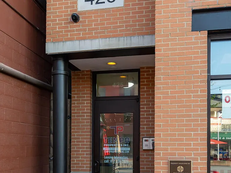 The Flats on Kirkwood — Photo 2