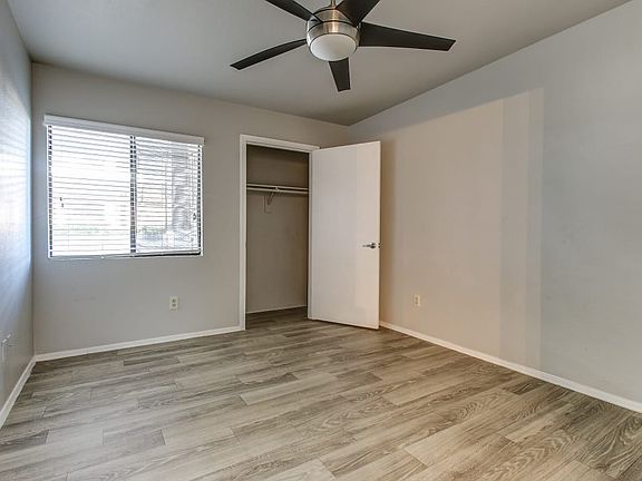 5th image of 36 E Vaughn Ave #104