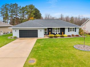 3805 Scotchman Cir, Green Bay, WI 54311