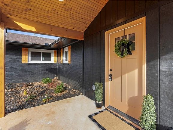 4th image of 274 Hatley Cir NE