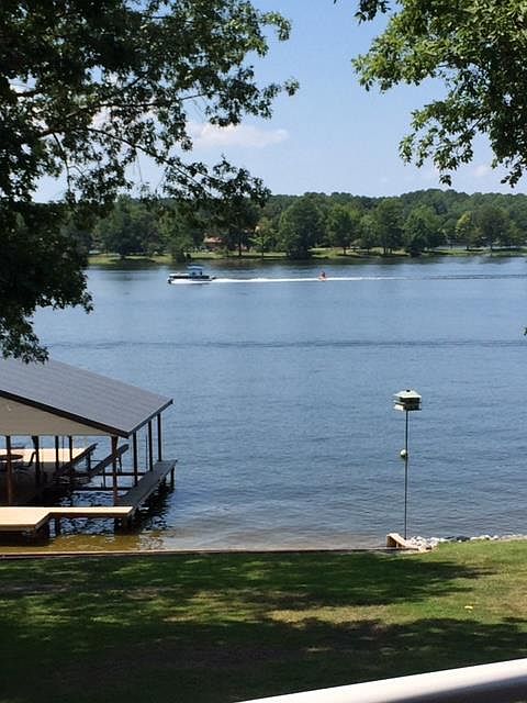 1st image of 334 Northampton Dr