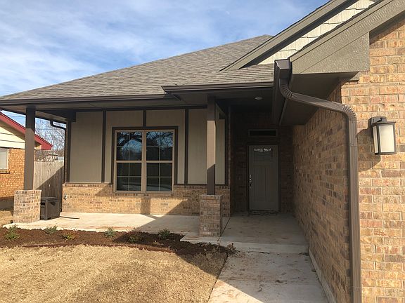 4th image of 708 N Markwell Ave