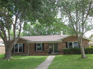 2526 Karla Dr, Mesquite, TX 75150