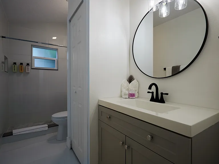 2602 Wrencrest Cir — Photo 24