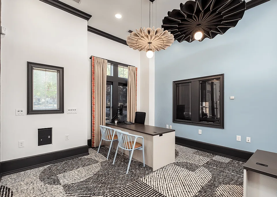 Leasing Lobby