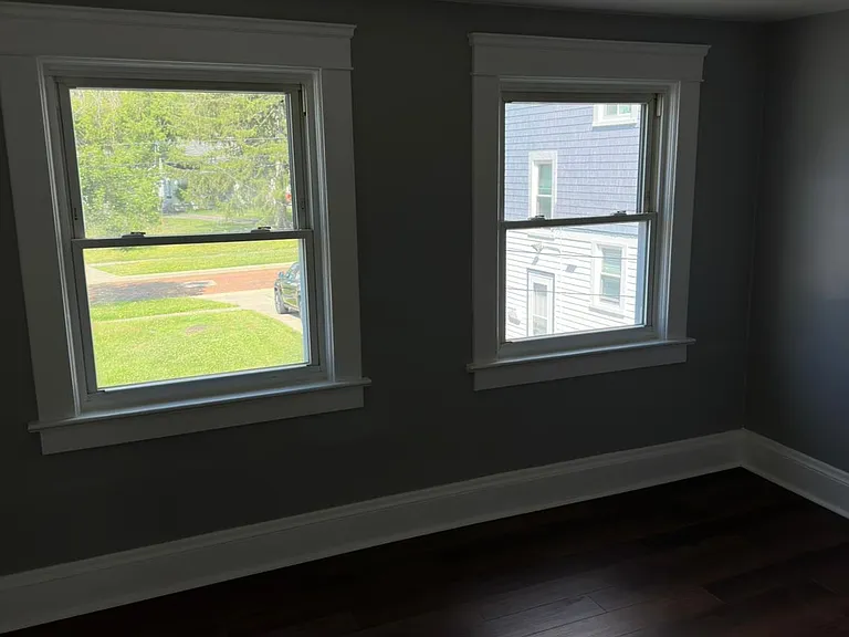 472 Lamson Ave — Photo 12