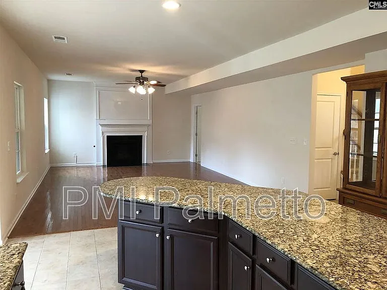 108 Ashford Way — Photo 7