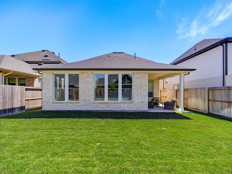 4110 Sherman Oak Ln — Photo 46