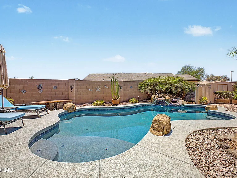 12899 S 175th Ave — Photo 40