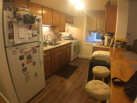 5th image of 4747 43rd St APT 1F