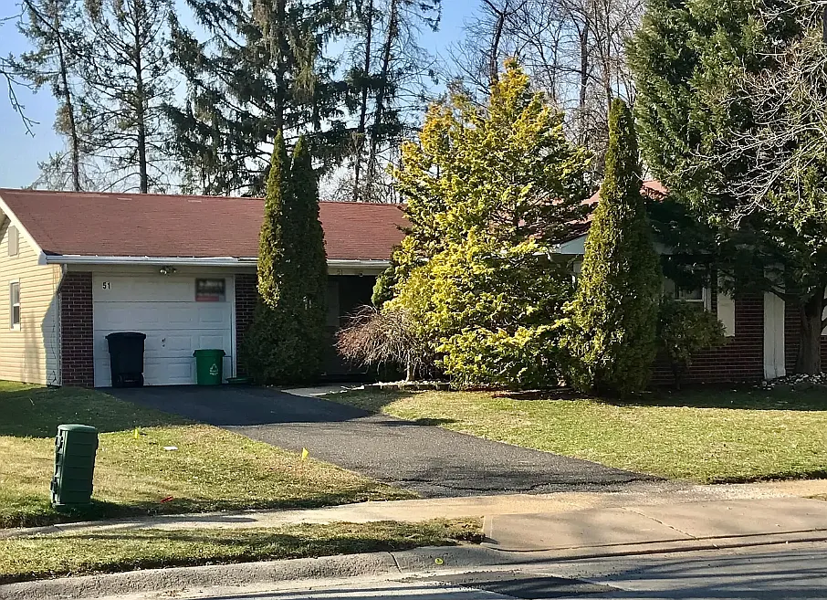 51 Idolstone Ln