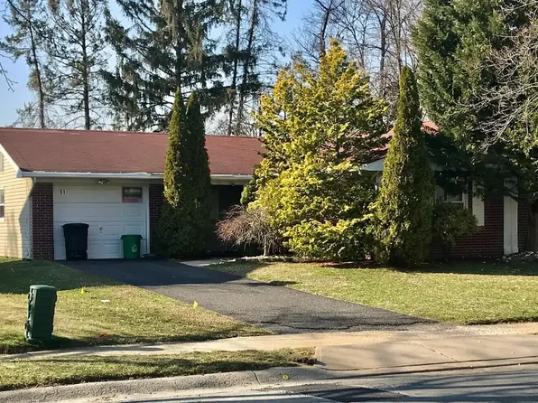 51 Idolstone Ln, Aberdeen, NJ 07747