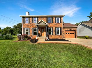 1327 Wennona Dr, Clarksville, TN 37042