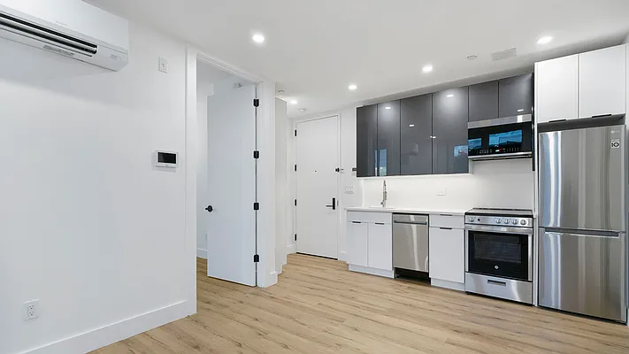 Rented by Nooklyn NYC LLC | media 2